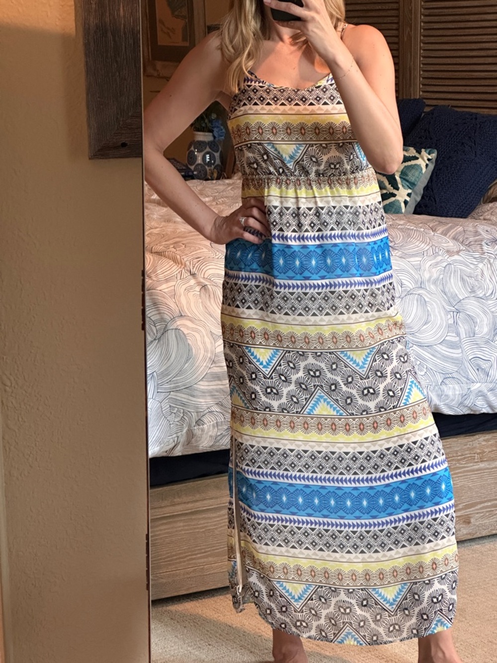 2/$10 or 3/$12 ❤️ Old Navy Sleeveless Tribal Stripe Maxi Dress Blue & Yellow